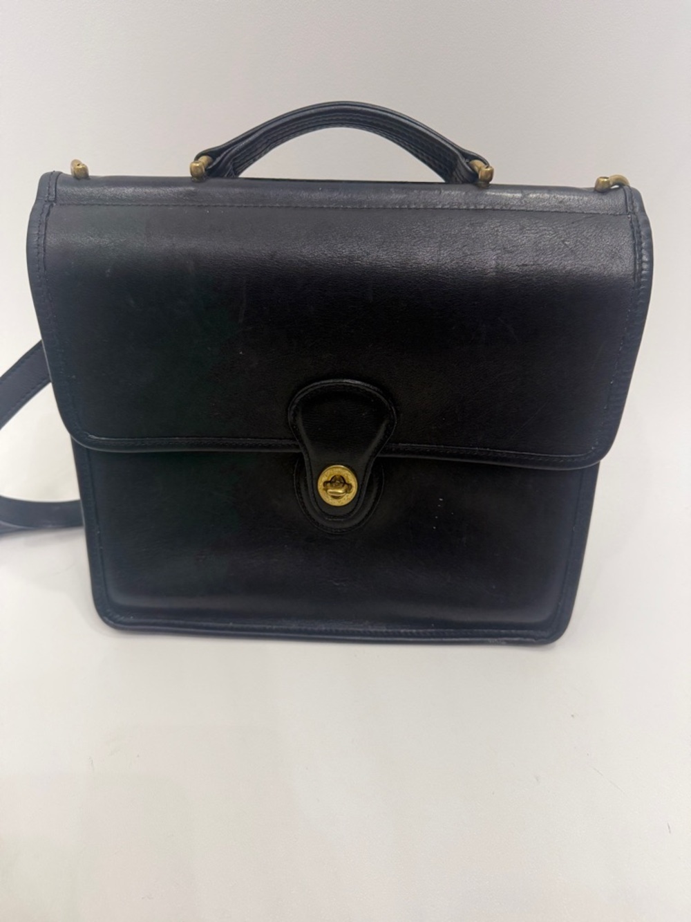 Vintage Coach Willis black shoulder bag. - Picture 1 of 16